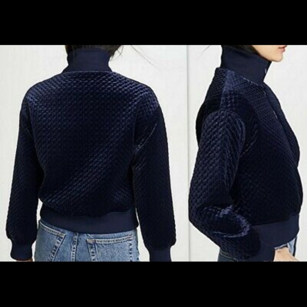 NWT Club Monaco Navy velour quarter zip sweatshirt - Picture 2 of 7
